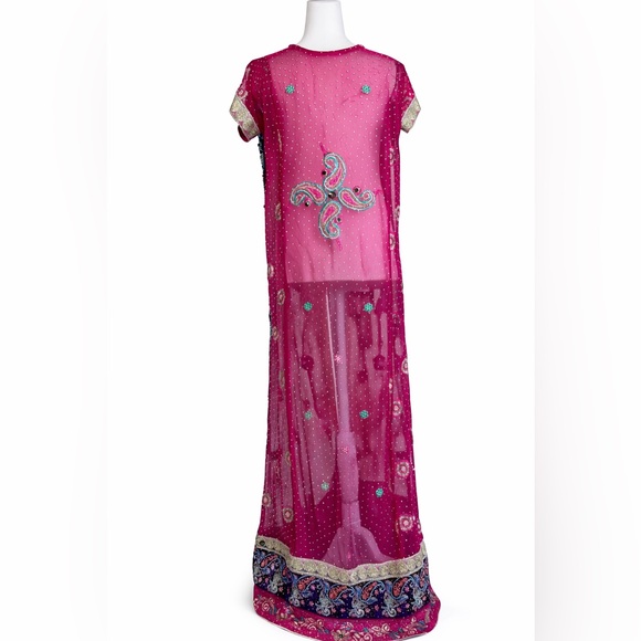 Luxurious embellished maxi robe with hand embroidery - Picture 3 of 15